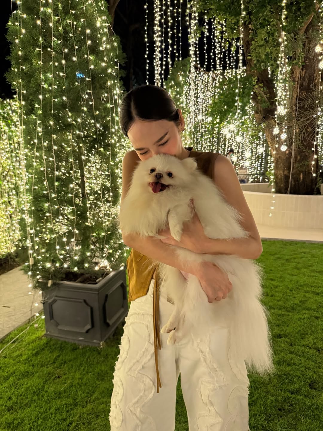 อั้ม - พัชราภา ไชยเชื้อ