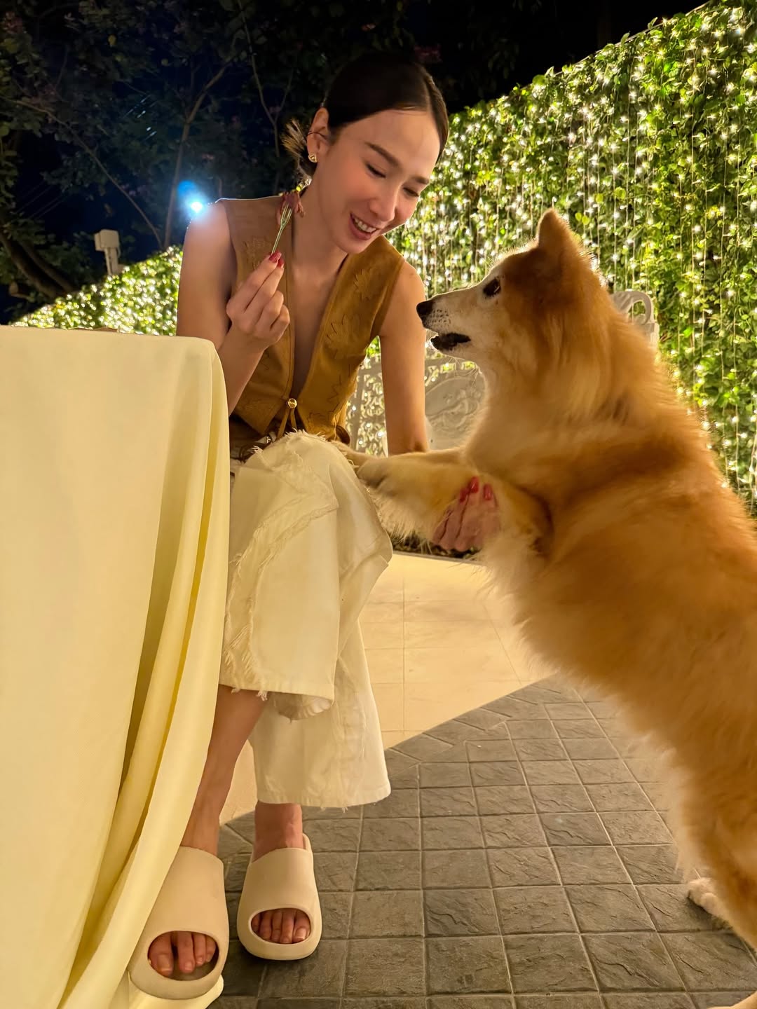 อั้ม - พัชราภา ไชยเชื้อ