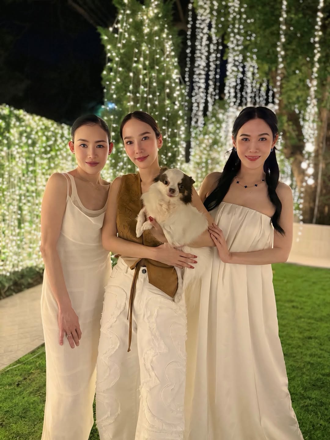 อั้ม - พัชราภา ไชยเชื้อ