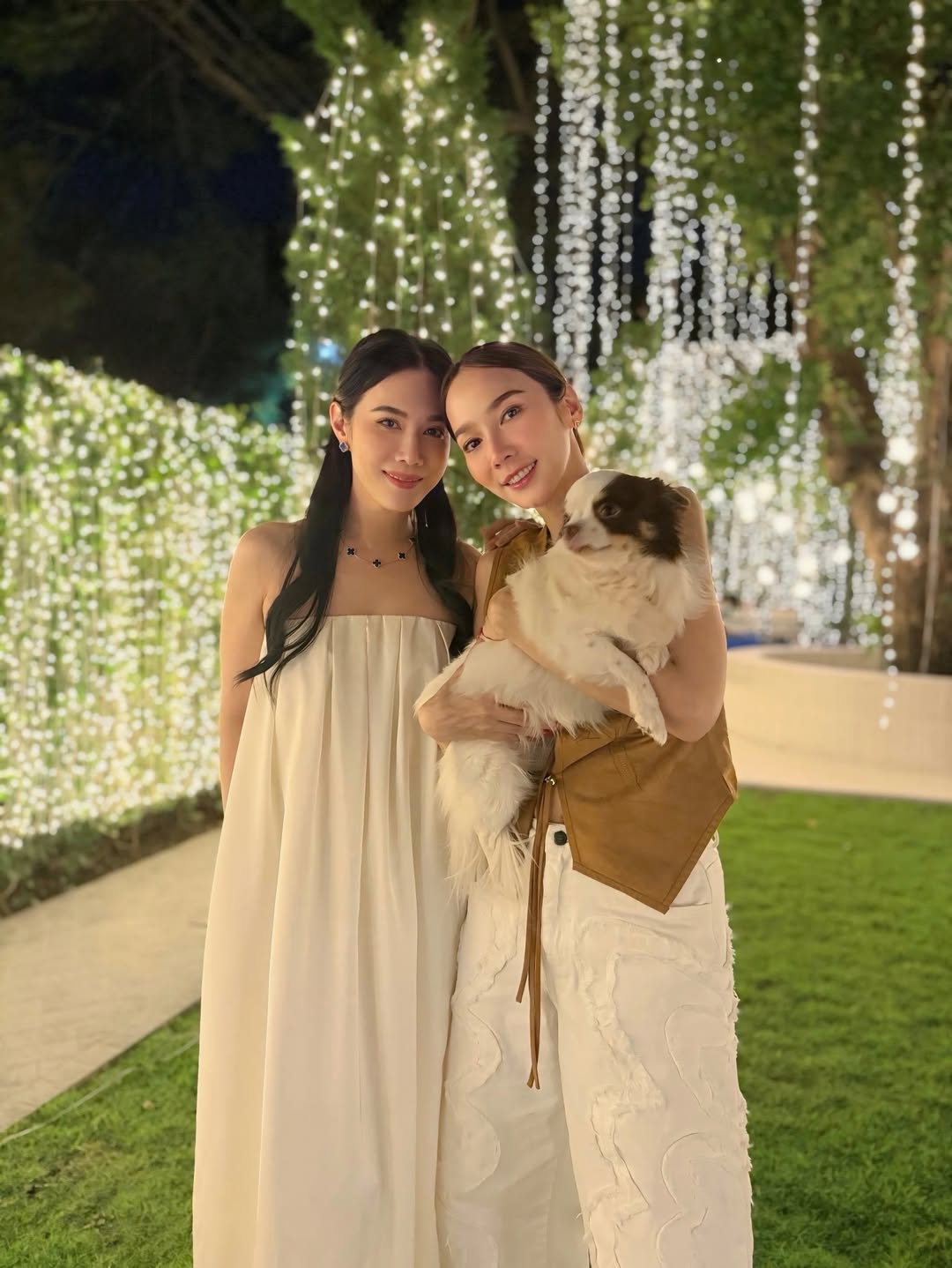 อั้ม - พัชราภา ไชยเชื้อ