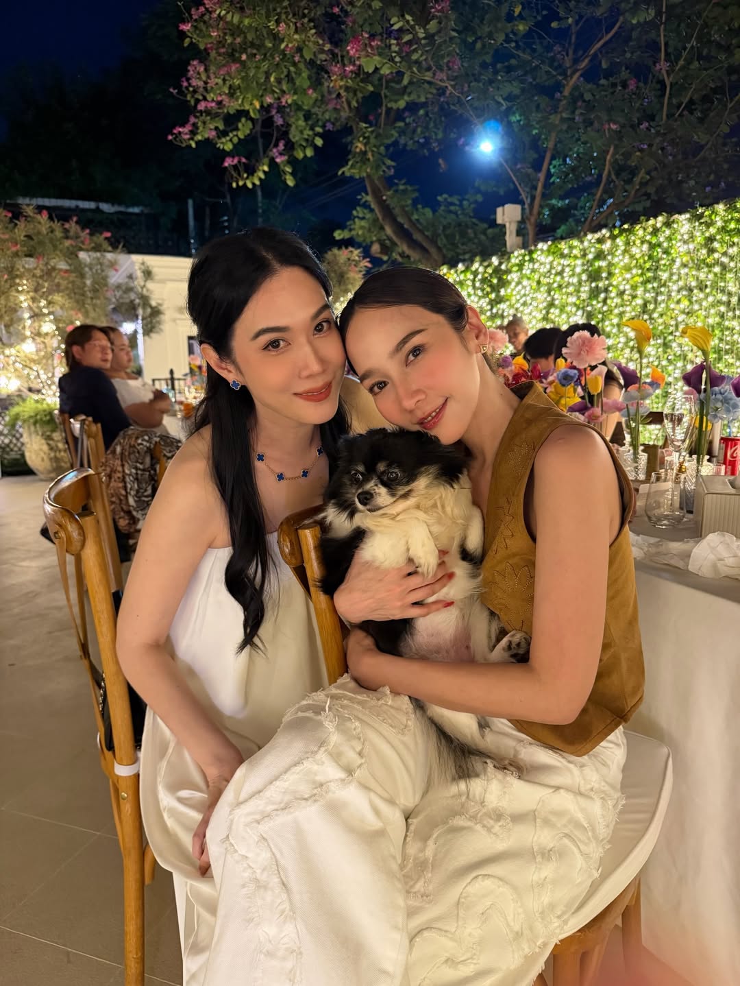 อั้ม - พัชราภา ไชยเชื้อ