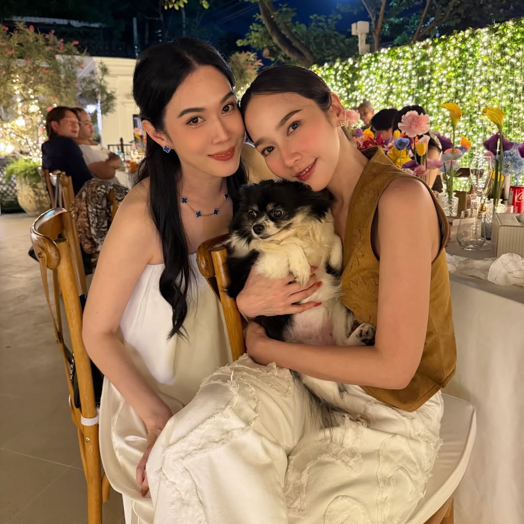 อั้ม - พัชราภา ไชยเชื้อ