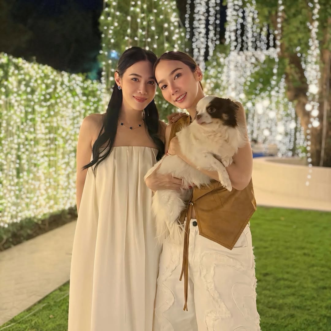 อั้ม - พัชราภา ไชยเชื้อ