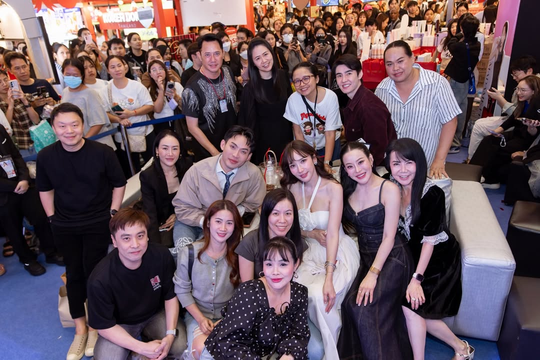 อั้ม - พัชราภา ไชยเชื้อ