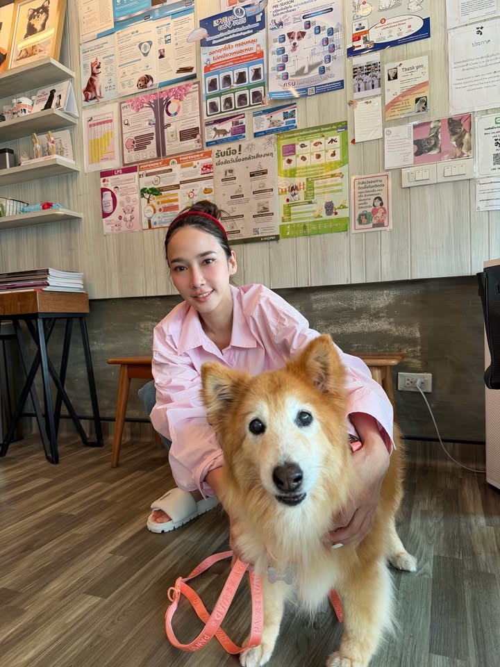 อั้ม - พัชราภา ไชยเชื้อ