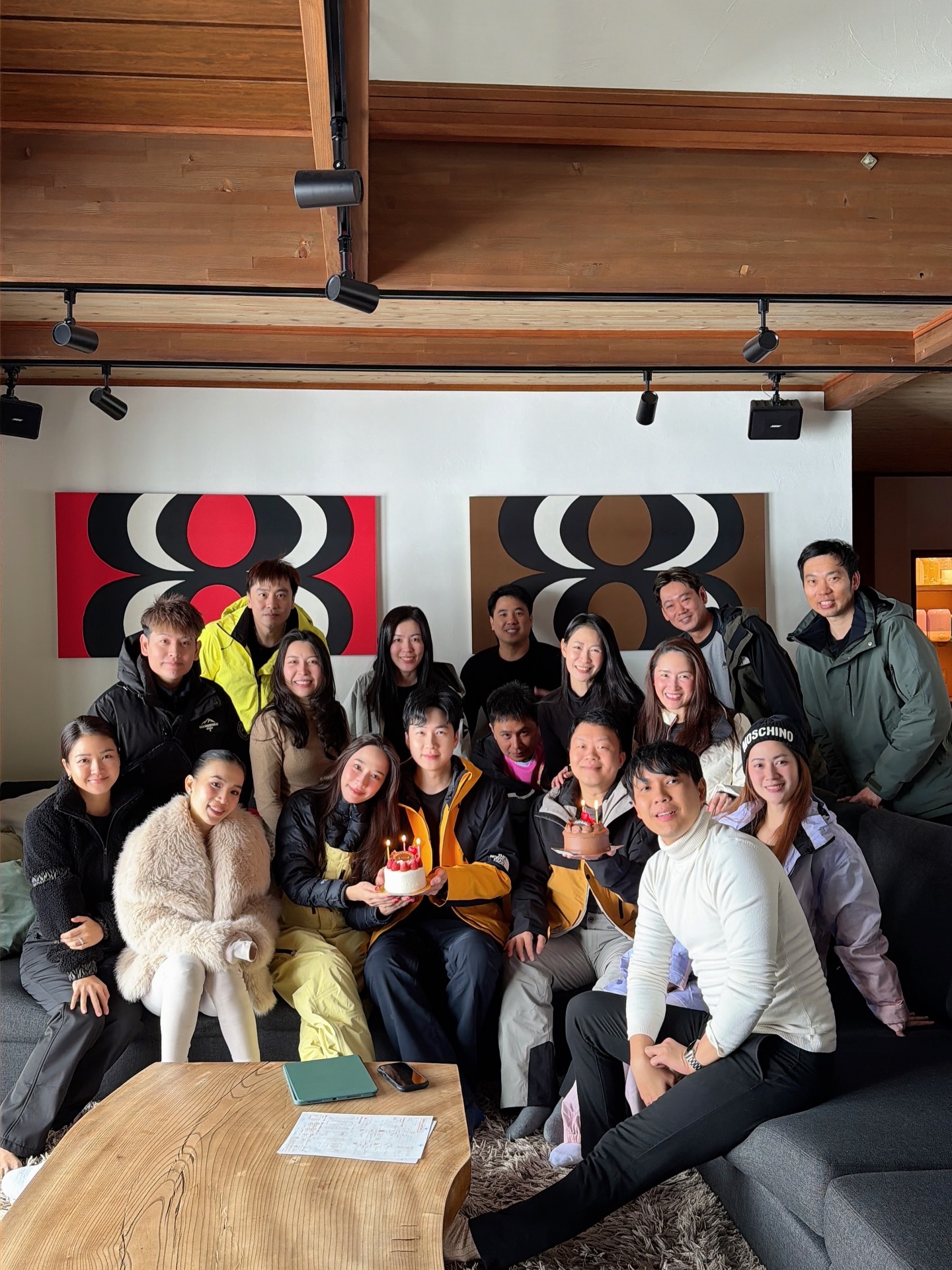 อั้ม - พัชราภา ไชยเชื้อ