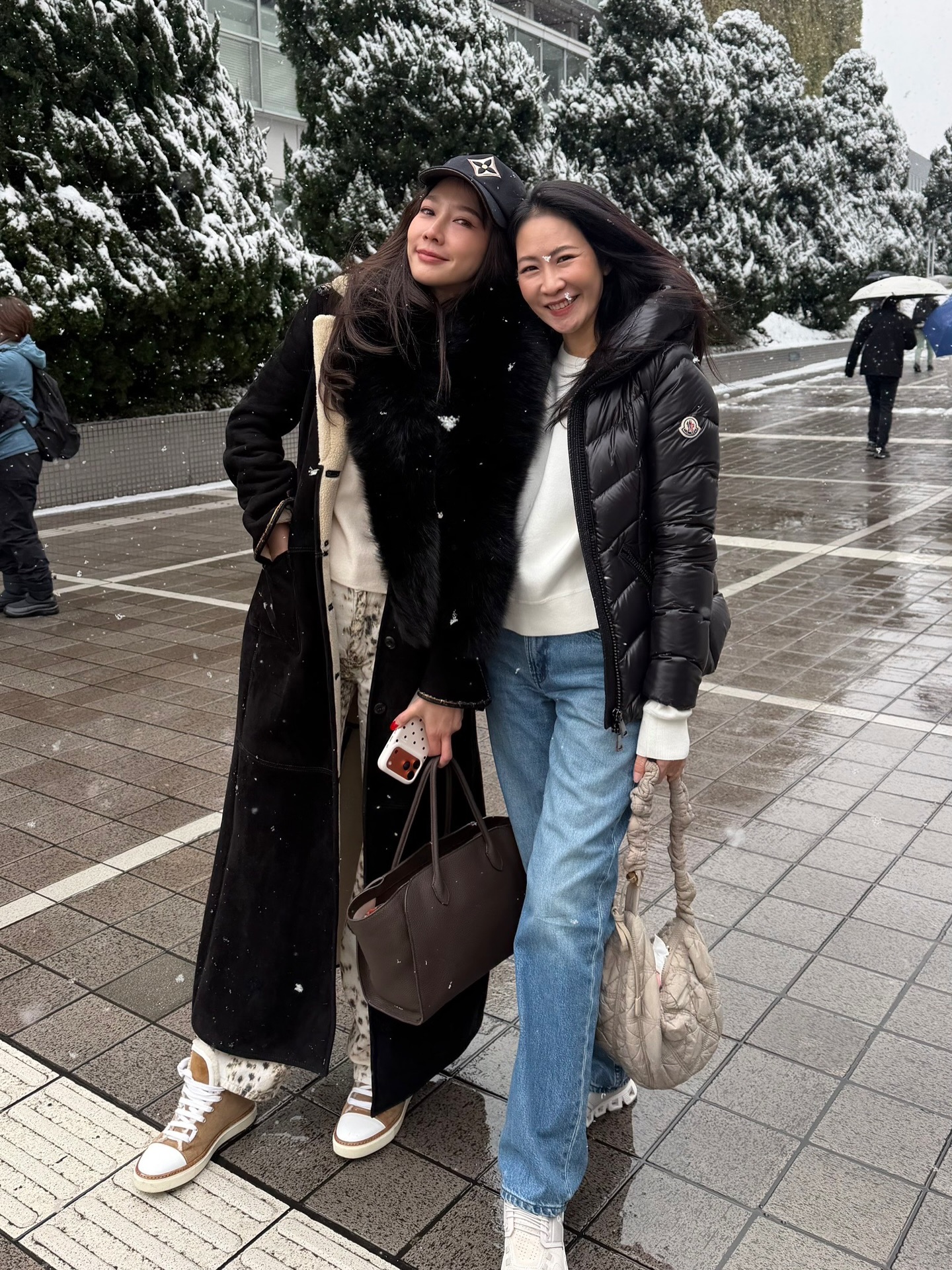 อั้ม - พัชราภา ไชยเชื้อ