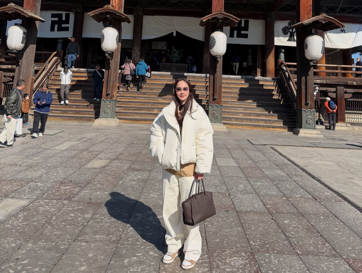 อั้ม - พัชราภา ไชยเชื้อ