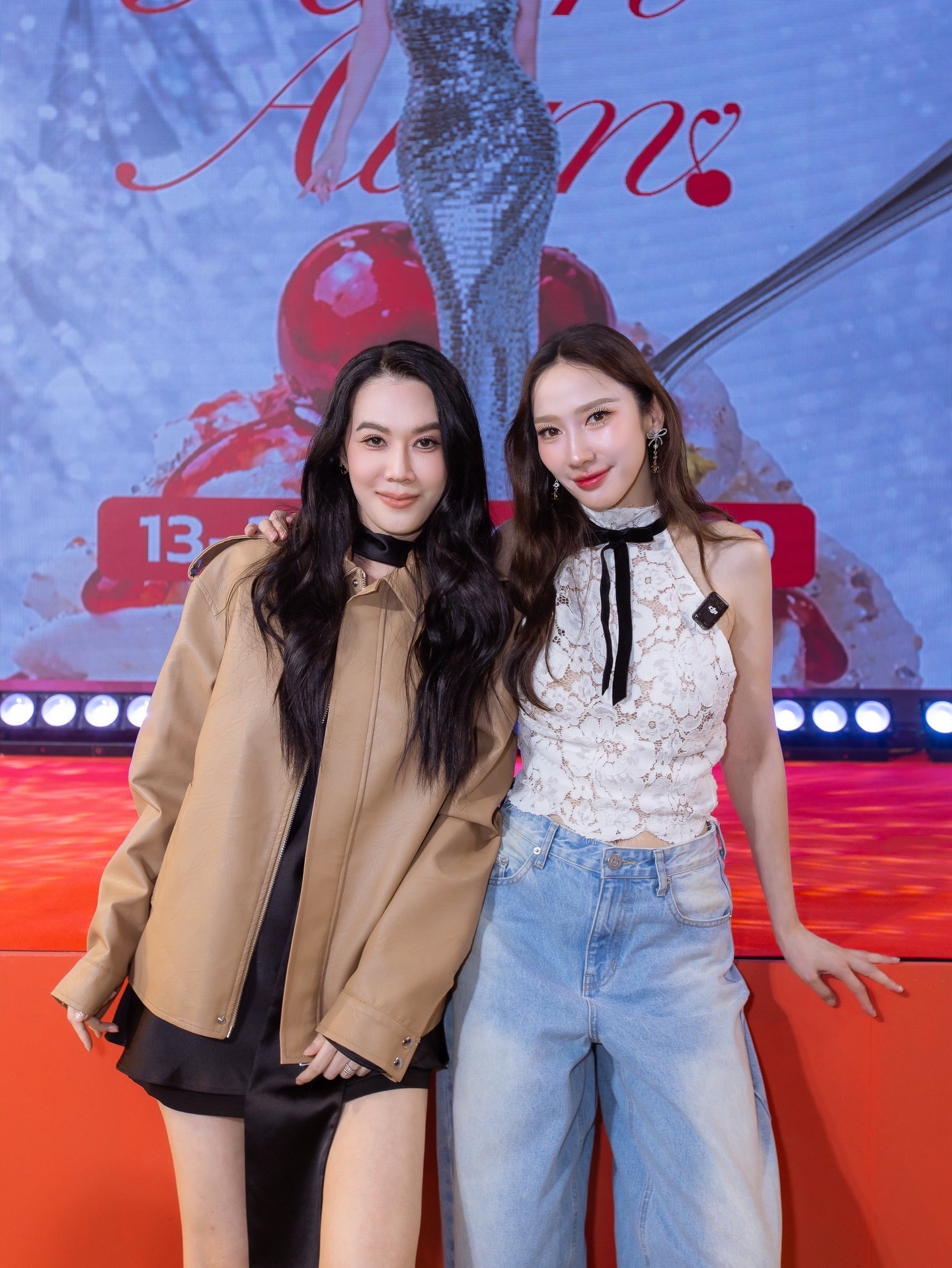 อั้ม - พัชราภา ไชยเชื้อ