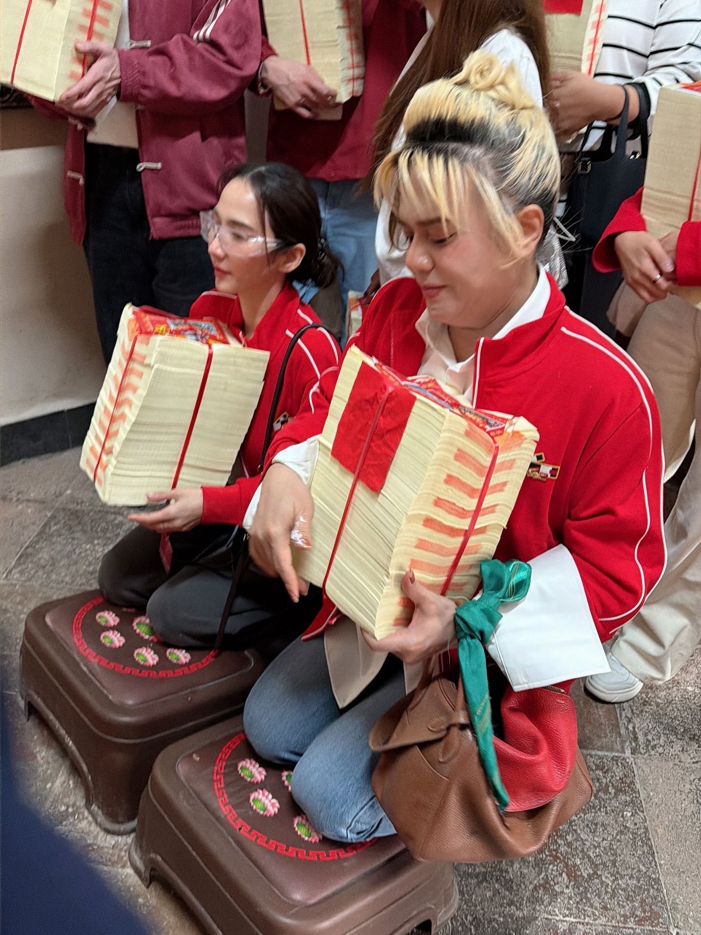 อั้ม - พัชราภา ไชยเชื้อ