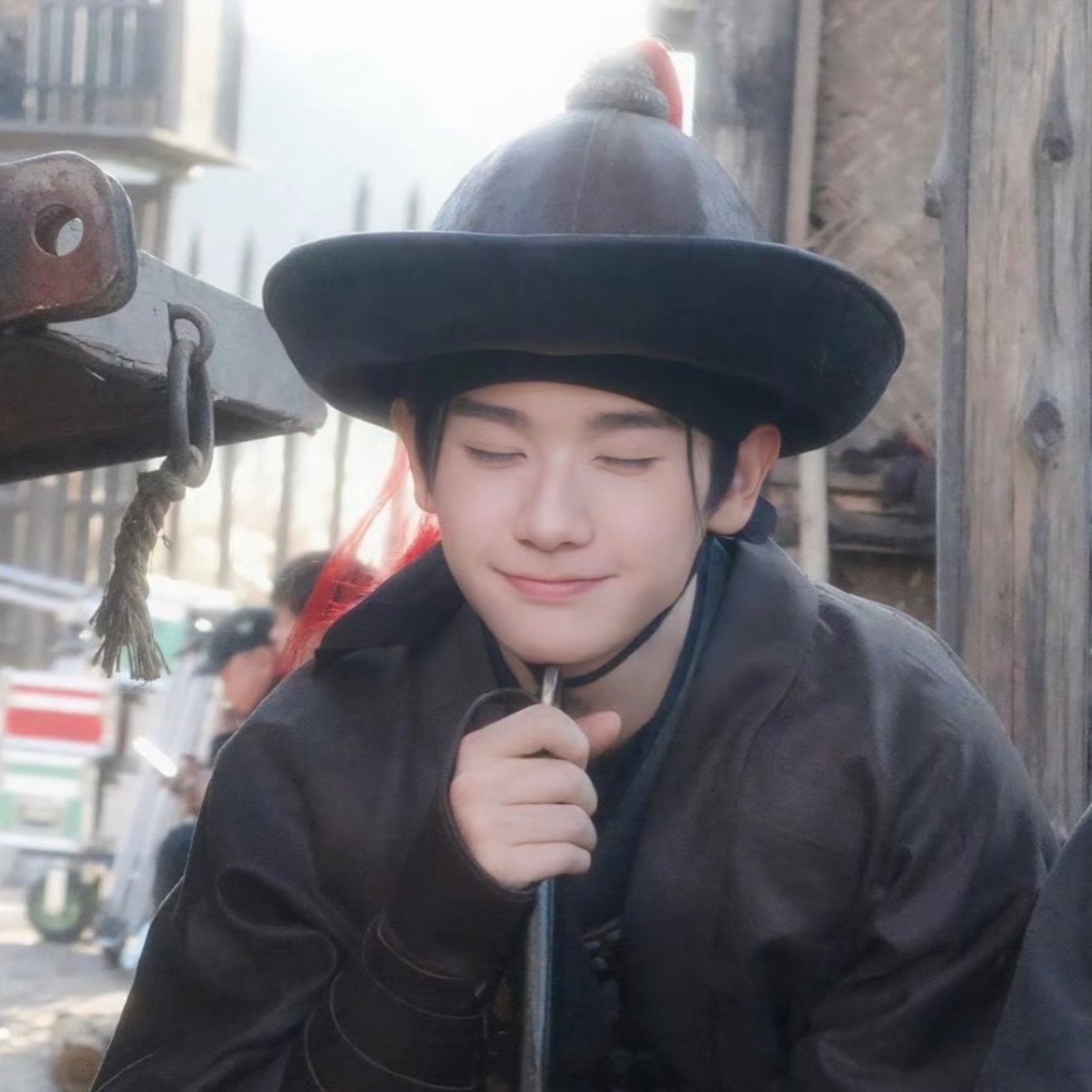 นาย - กรชิต บุญสถิต์ภักดี