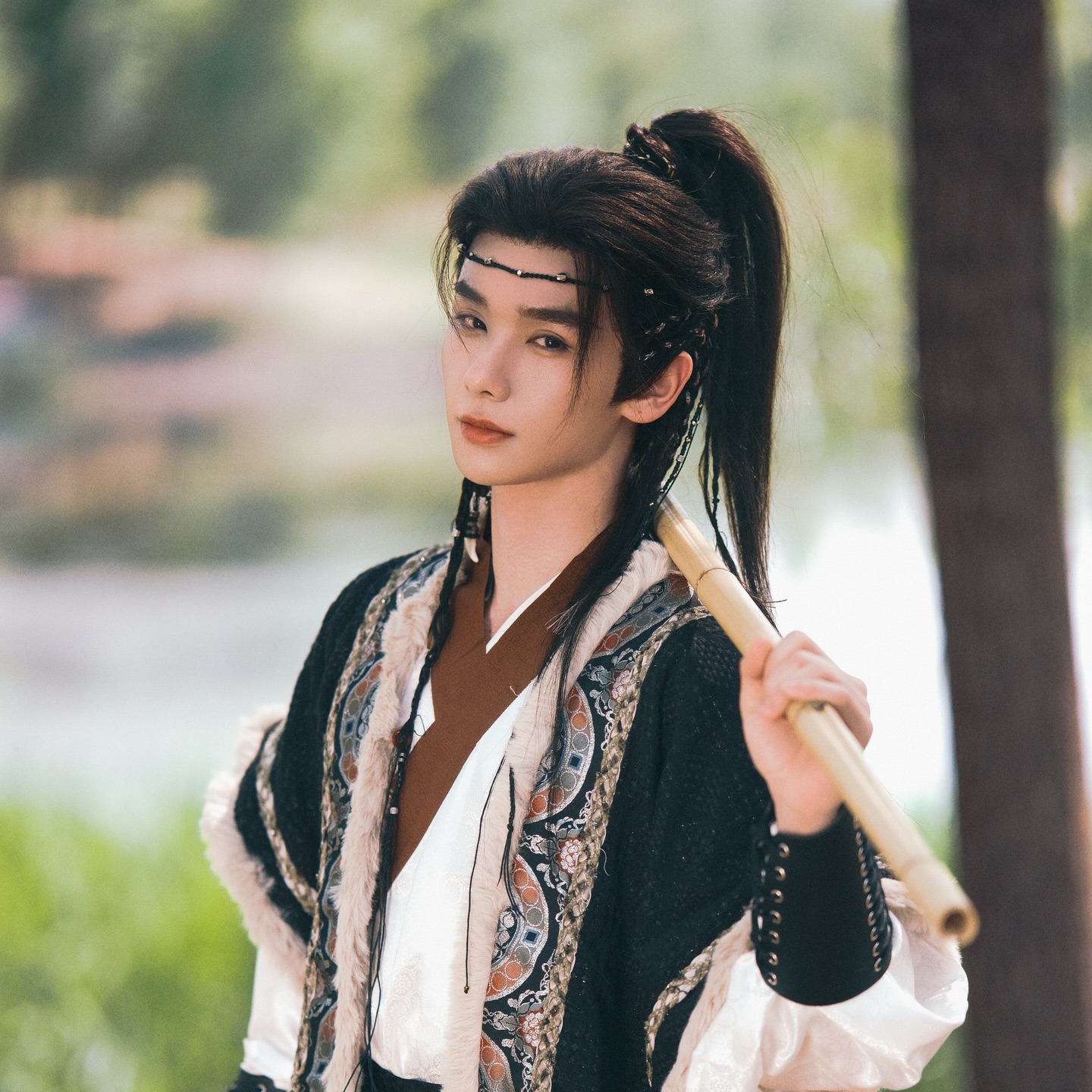 นาย - กรชิต บุญสถิต์ภักดี