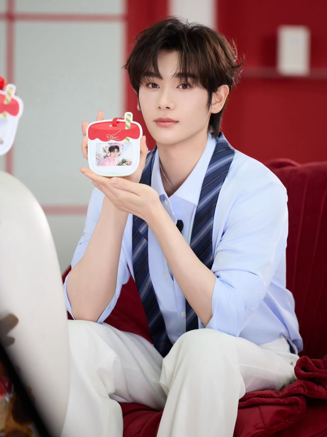 นาย - กรชิต บุญสถิต์ภักดี