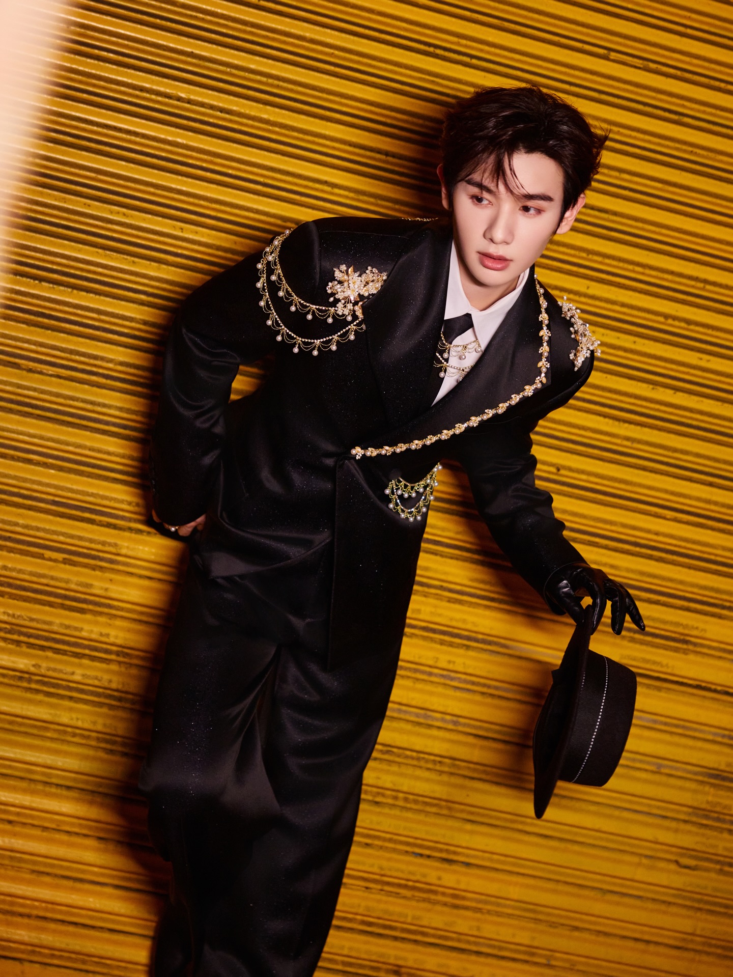 นาย - กรชิต บุญสถิต์ภักดี