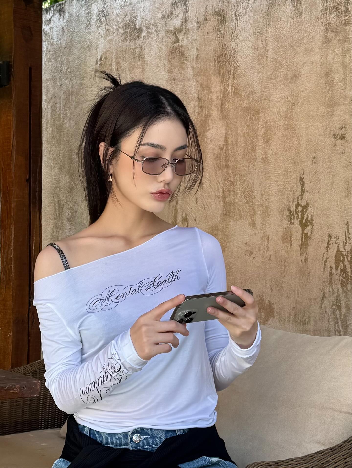 มีนา - ริณา ฉัตรอมรชัย