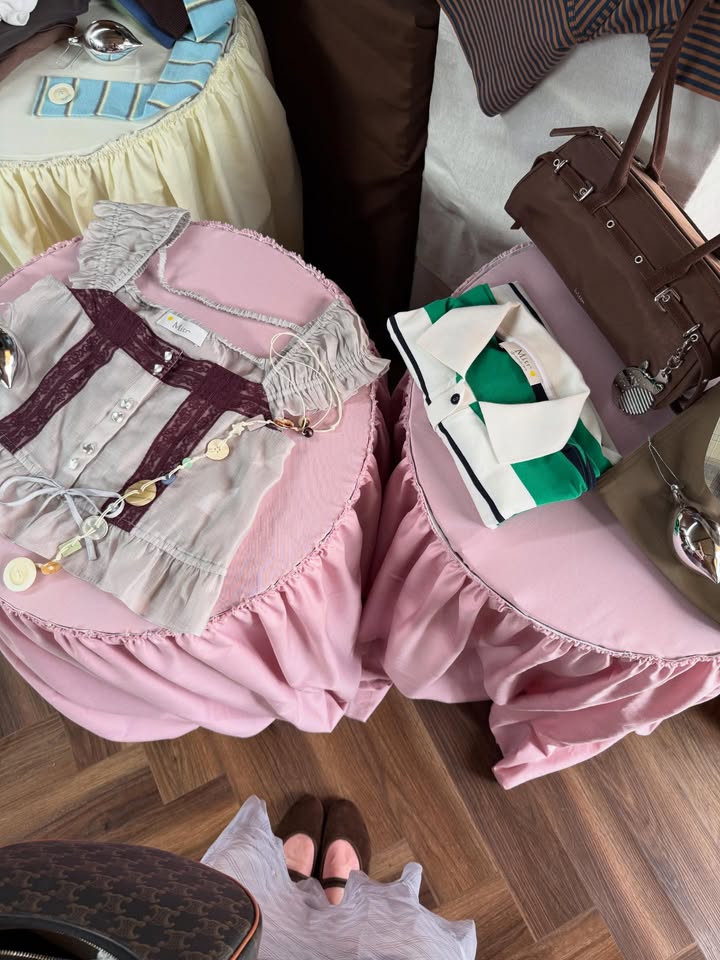 มีนา - ริณา ฉัตรอมรชัย