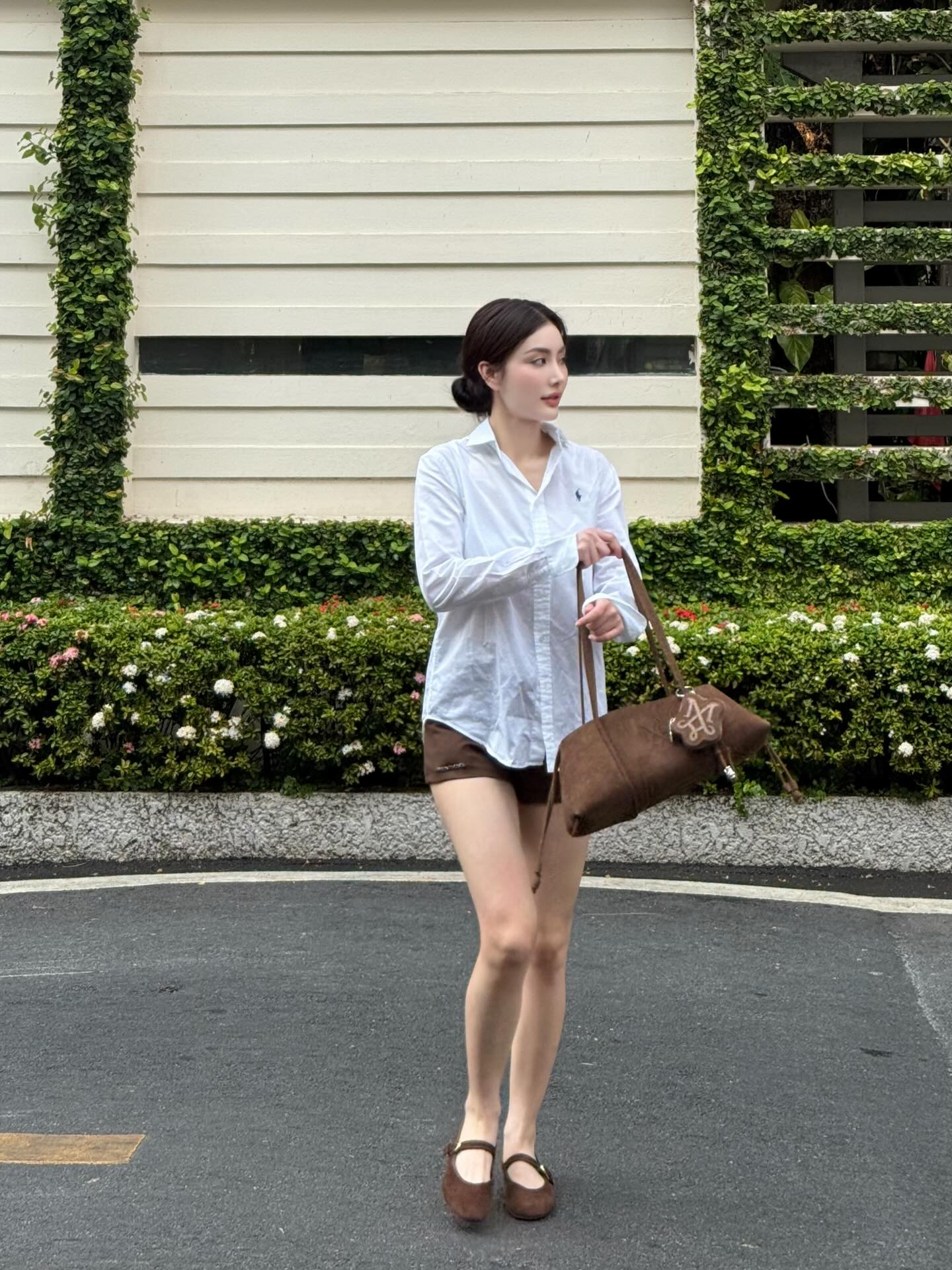 มีนา - ริณา ฉัตรอมรชัย