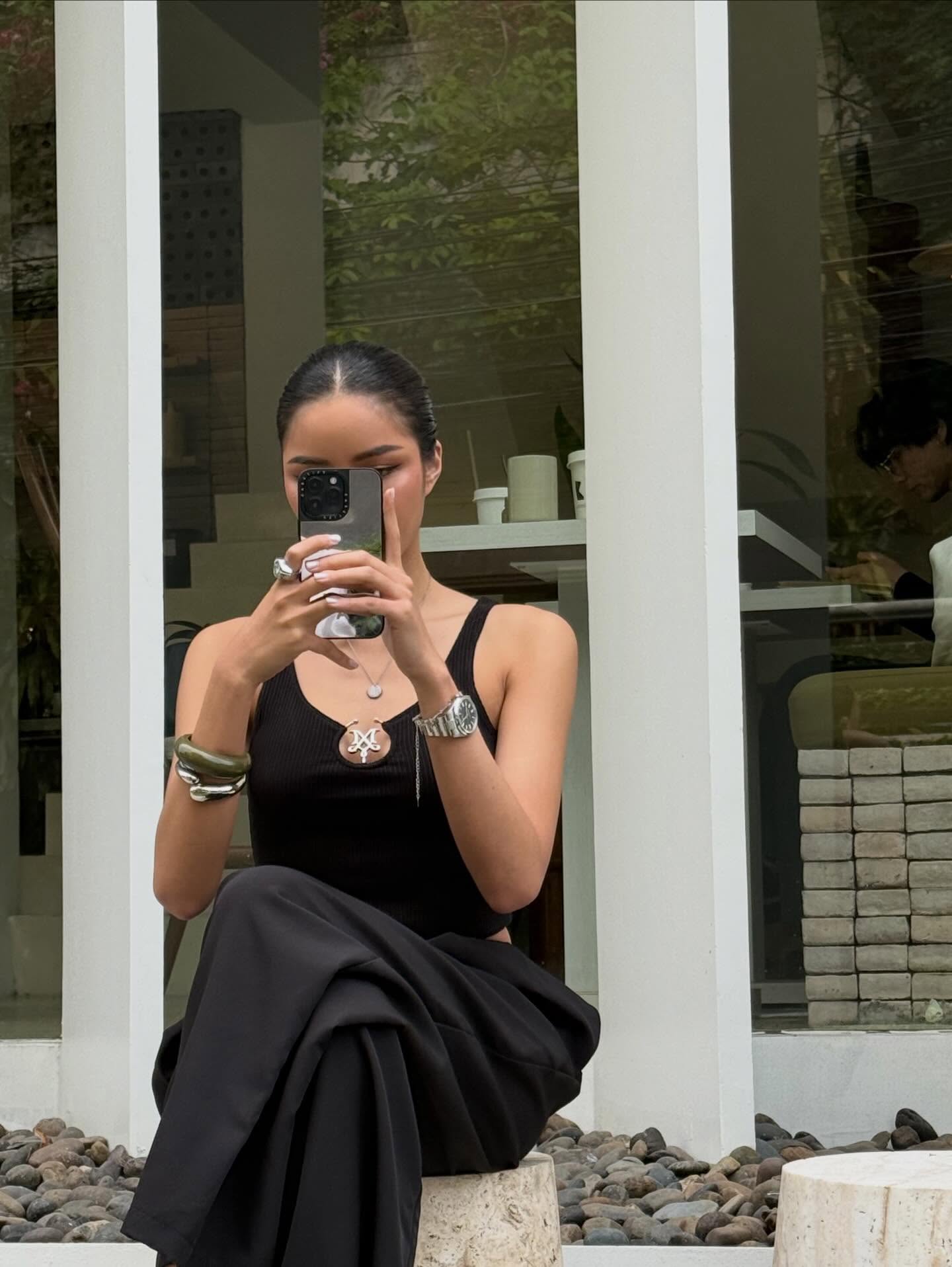 มีนา - ริณา ฉัตรอมรชัย