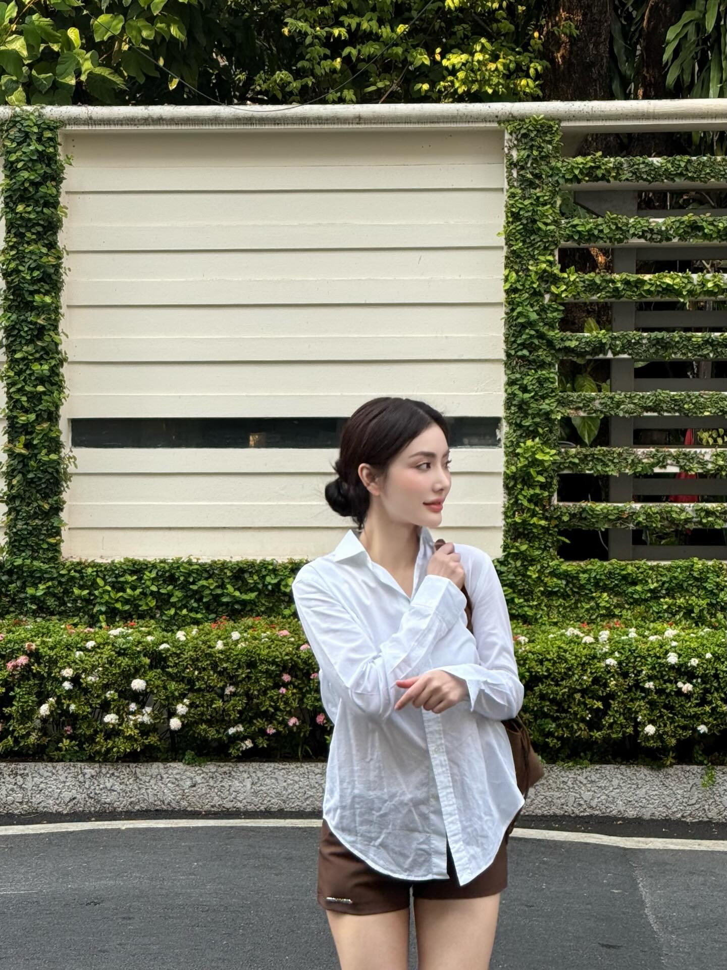 มีนา - ริณา ฉัตรอมรชัย