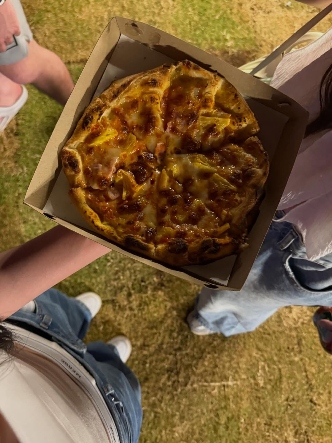 มีนา - ริณา ฉัตรอมรชัย