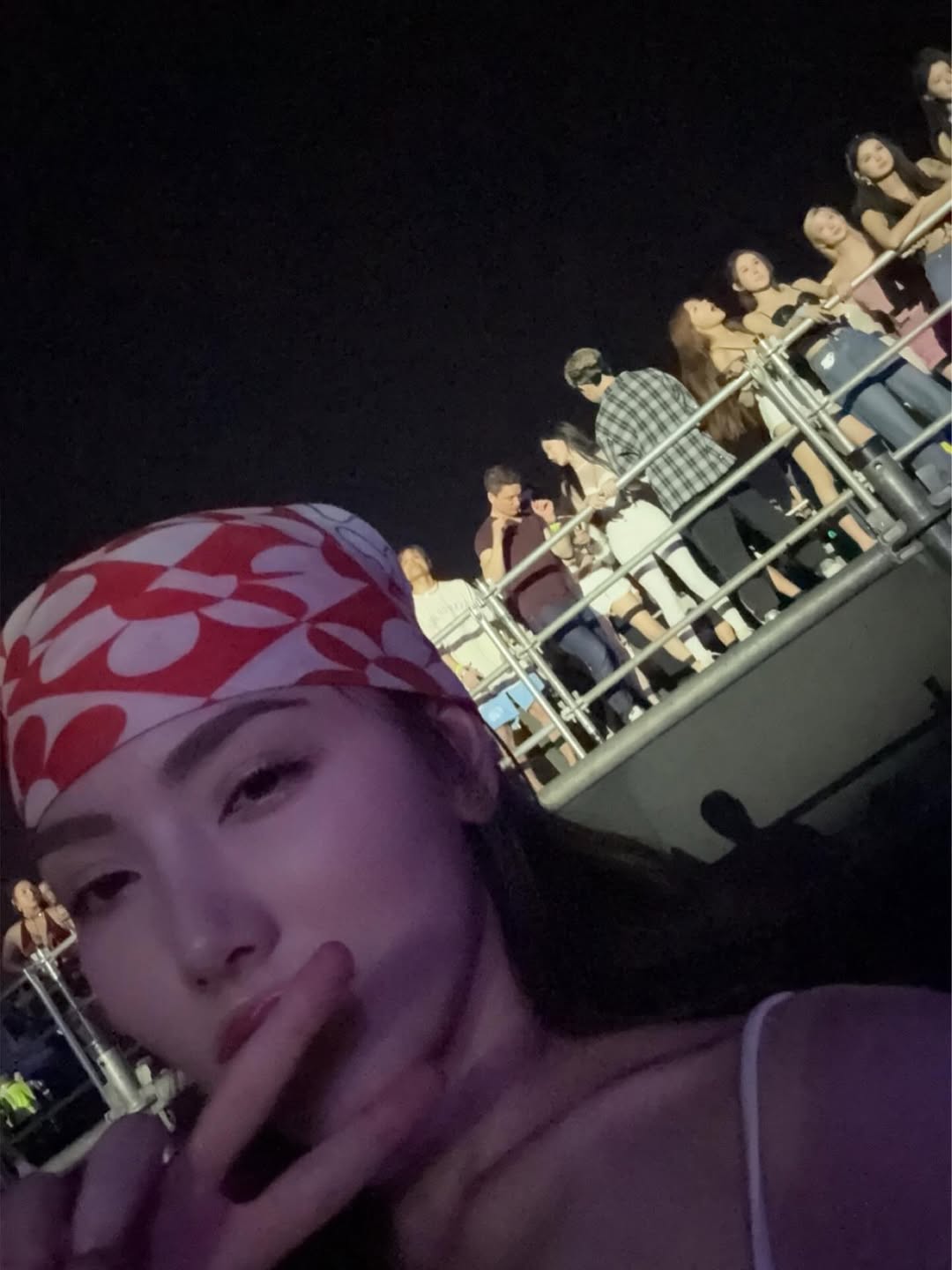 มีนา - ริณา ฉัตรอมรชัย