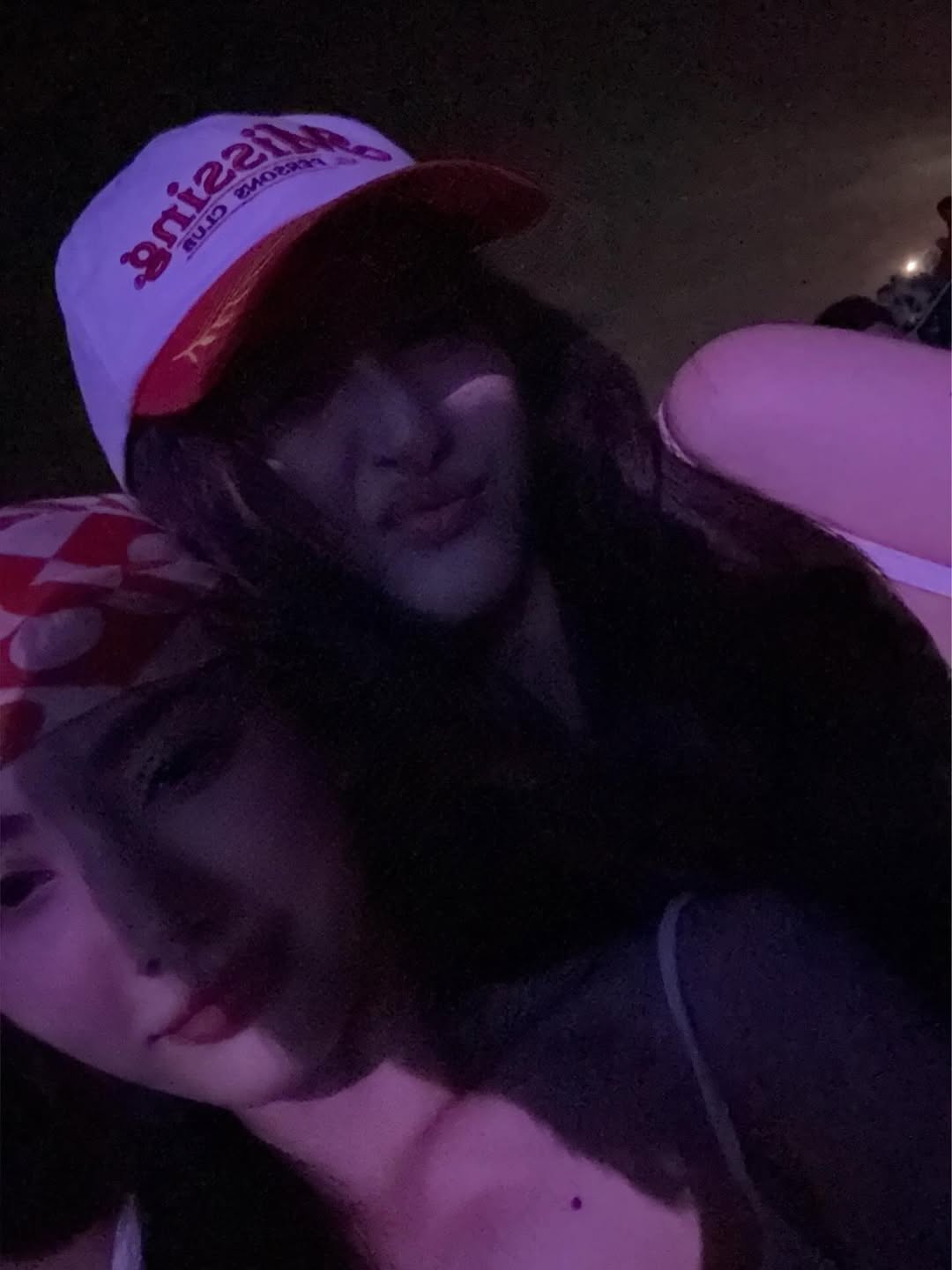 มีนา - ริณา ฉัตรอมรชัย