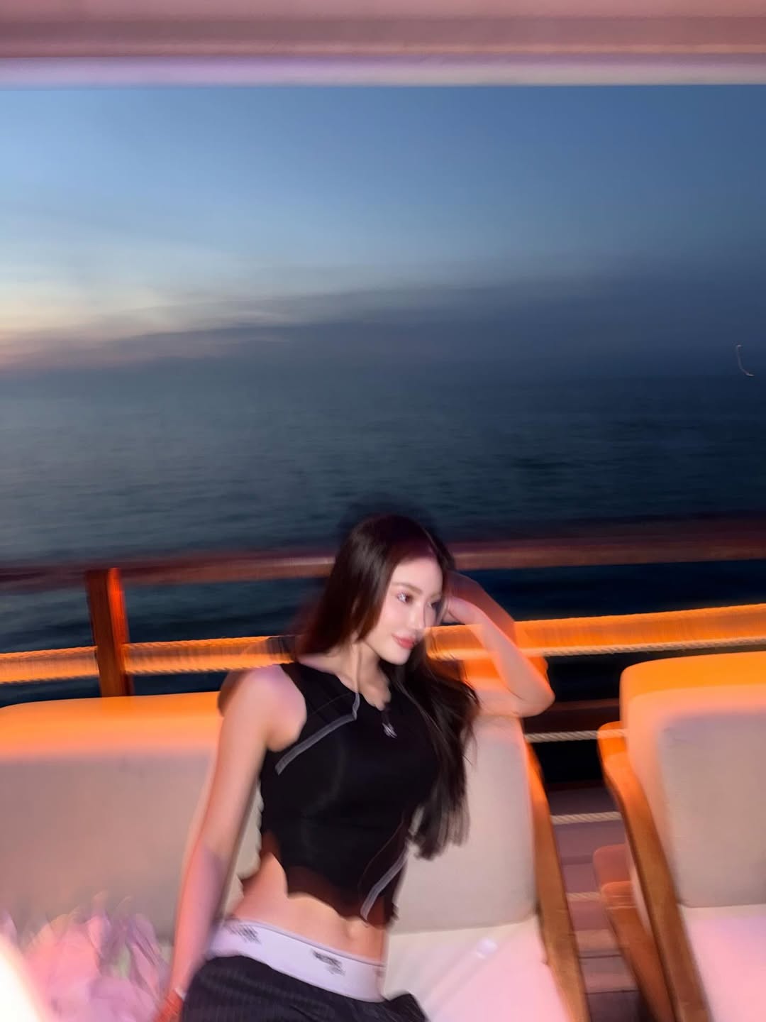 มีนา - ริณา ฉัตรอมรชัย