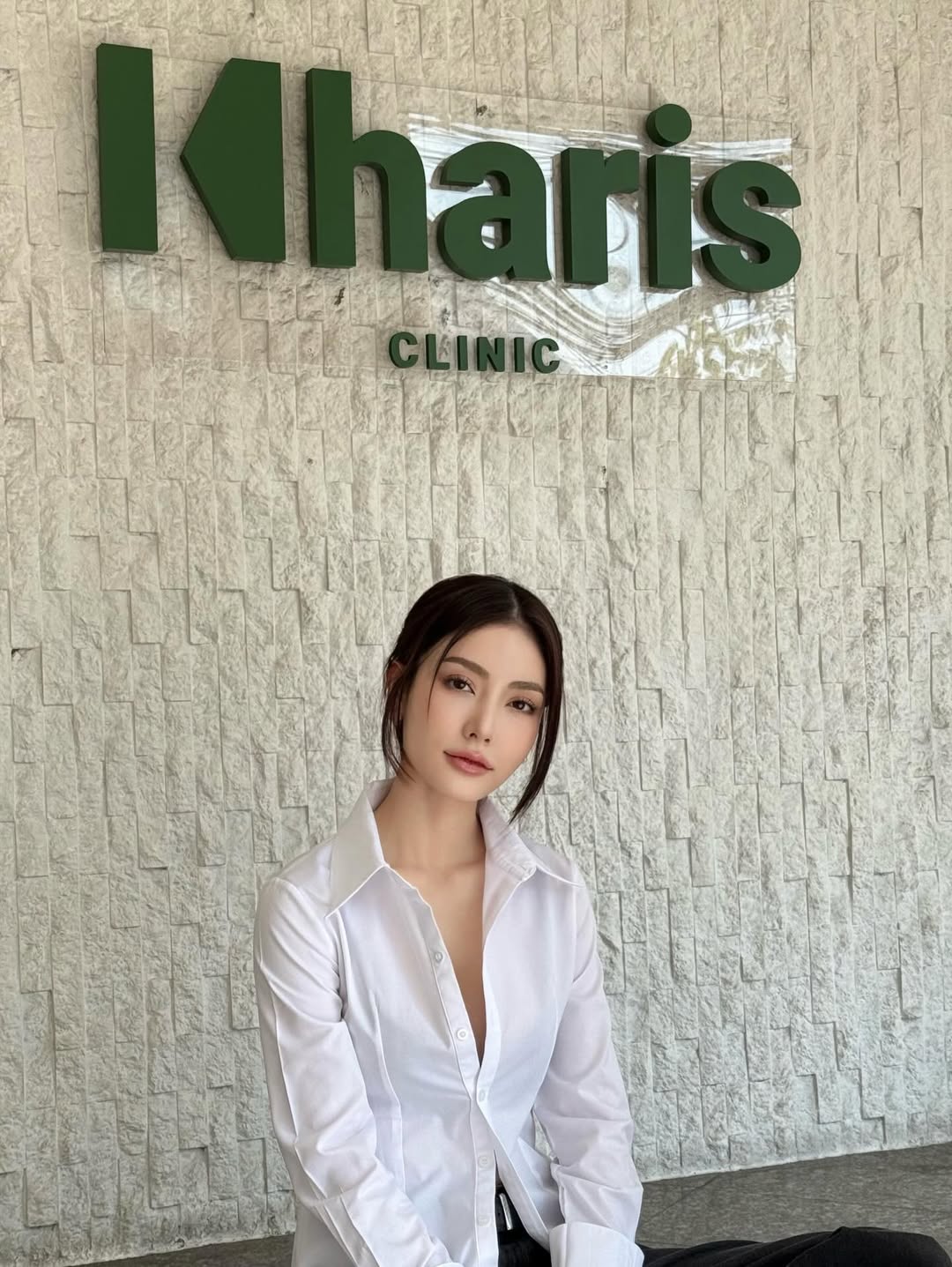 มีนา - ริณา ฉัตรอมรชัย