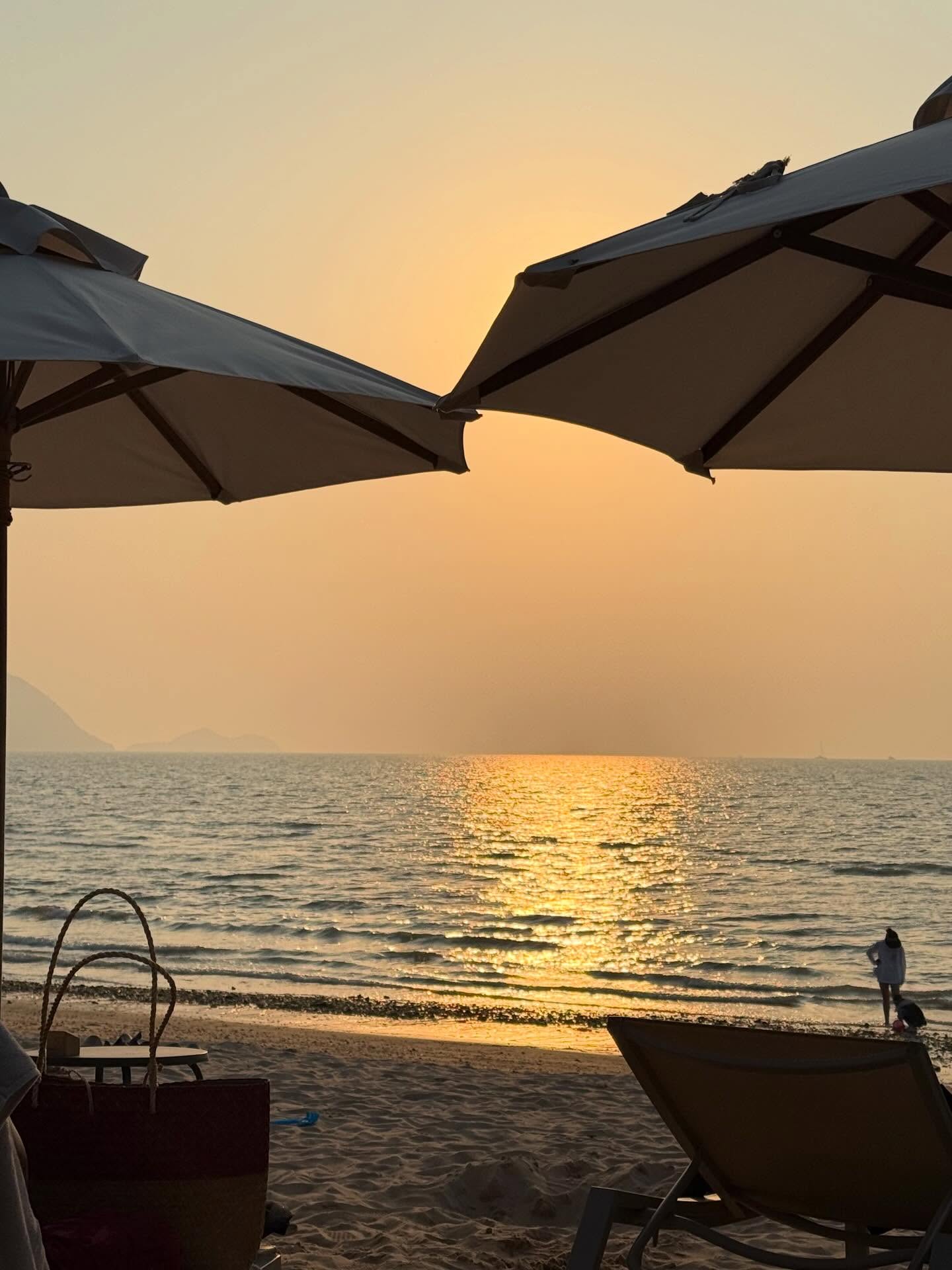 มีนา - ริณา ฉัตรอมรชัย