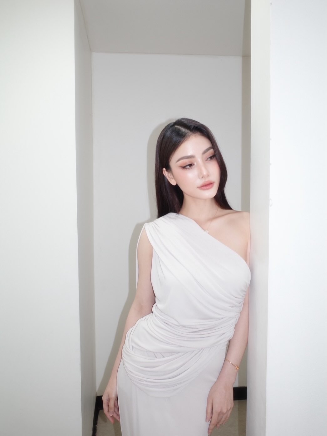 มีนา - ริณา ฉัตรอมรชัย