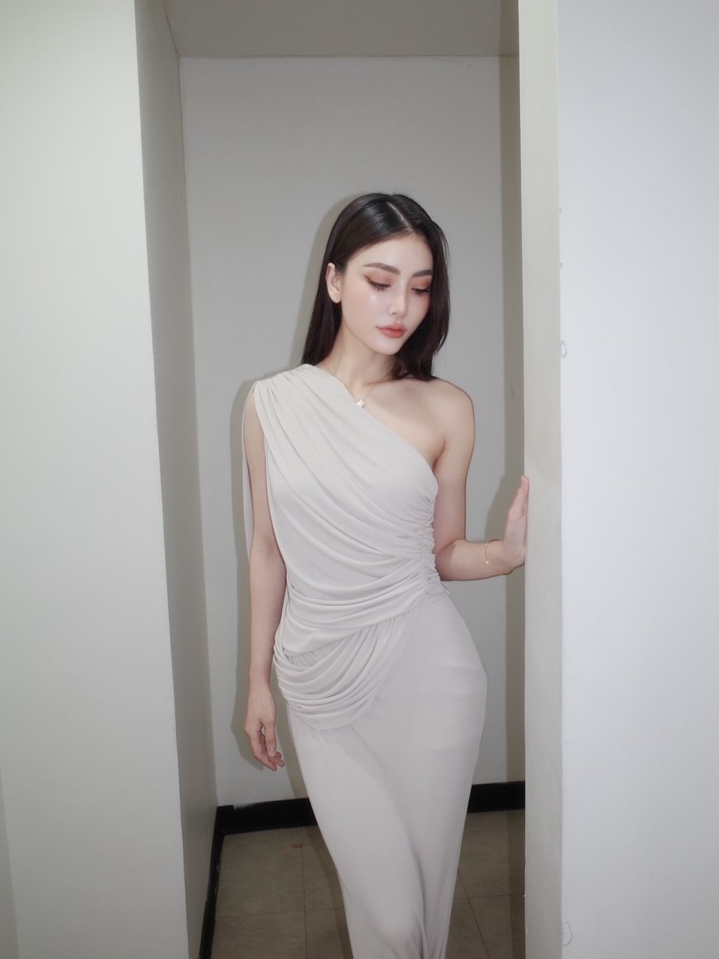 มีนา - ริณา ฉัตรอมรชัย