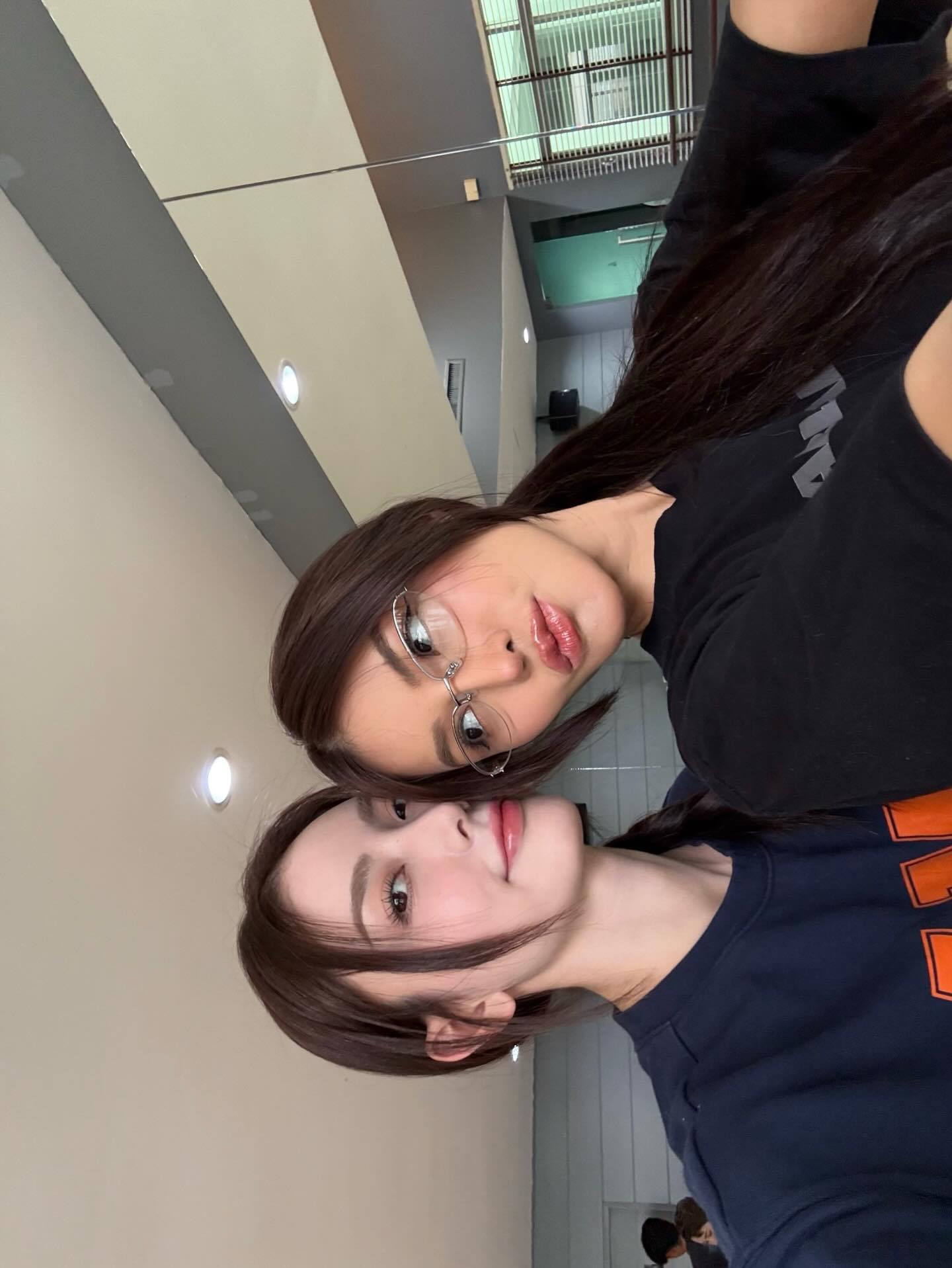 มีนา - ริณา ฉัตรอมรชัย