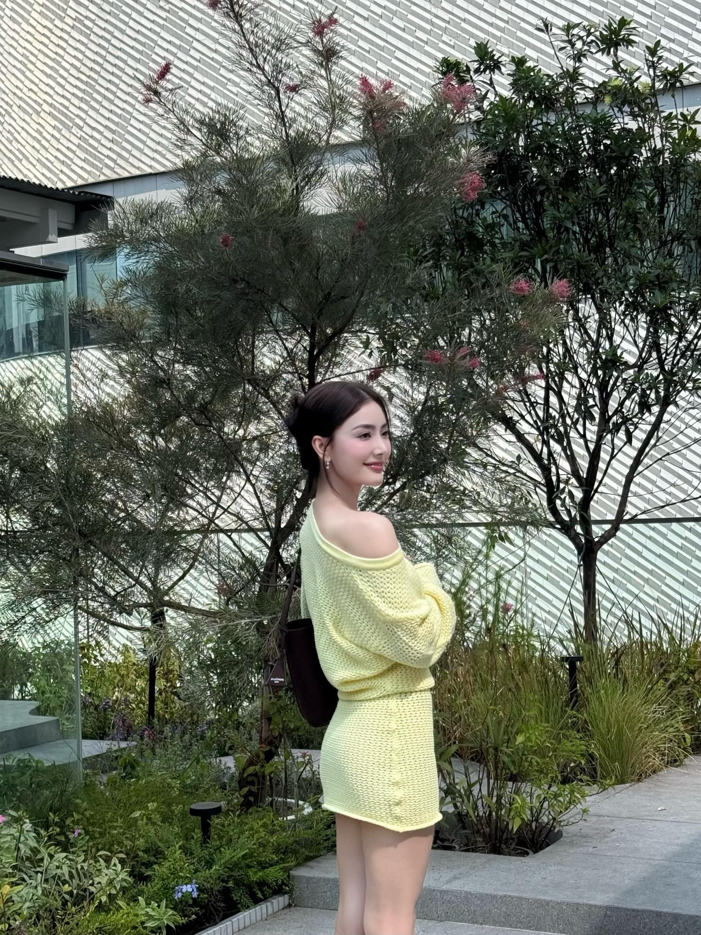 มีนา - ริณา ฉัตรอมรชัย