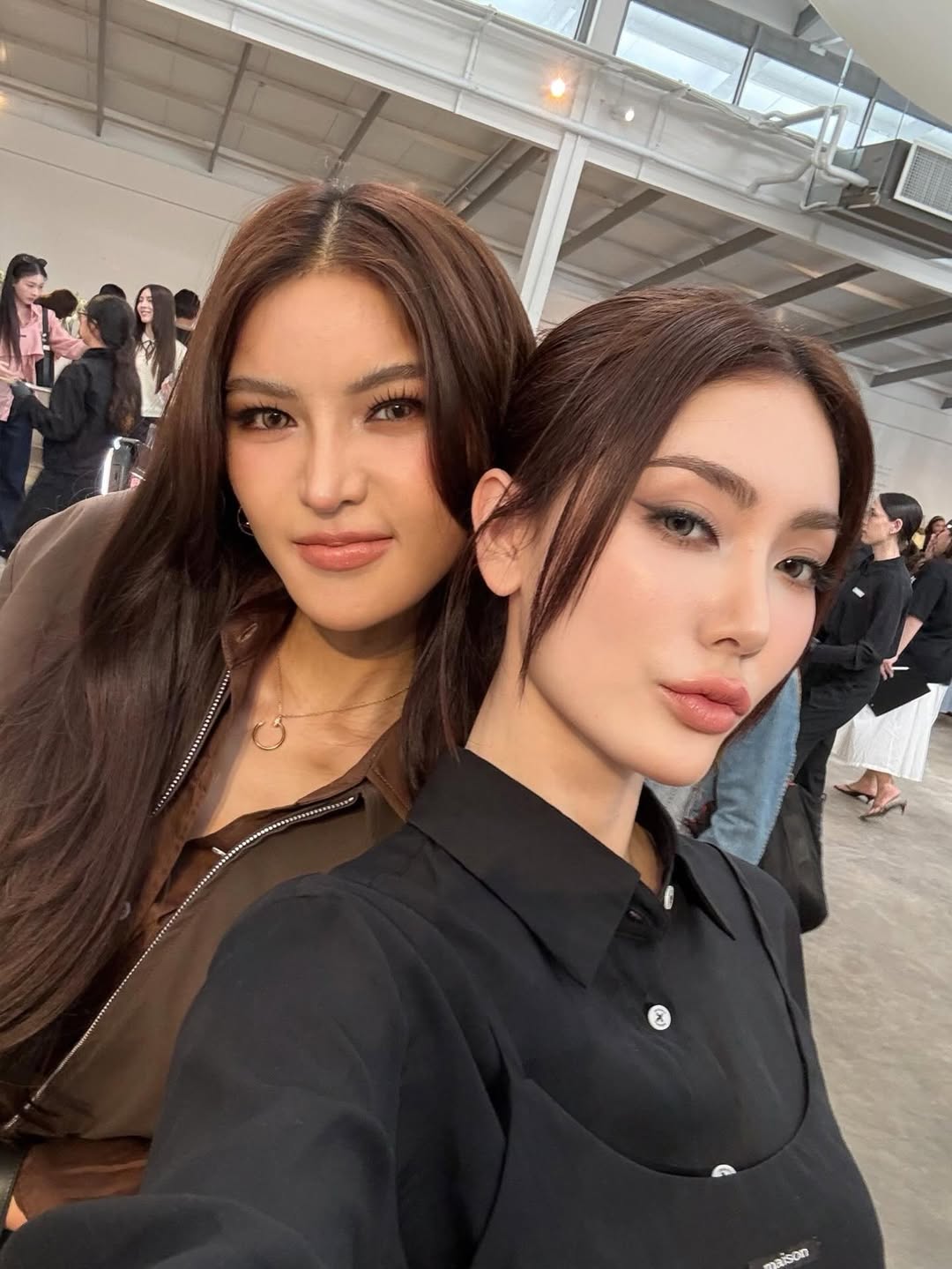 มีนา - ริณา ฉัตรอมรชัย