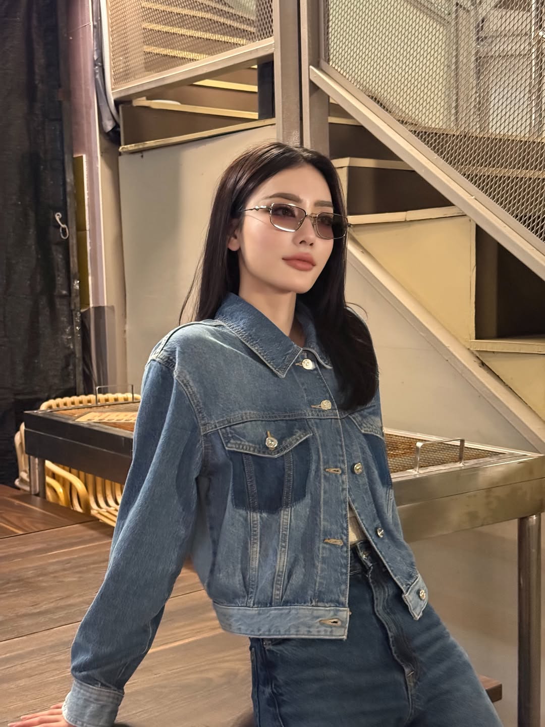 มีนา - ริณา ฉัตรอมรชัย
