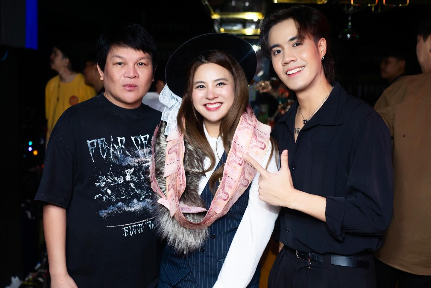 ใบเฟิร์น - พัสกร พลบูรณ์