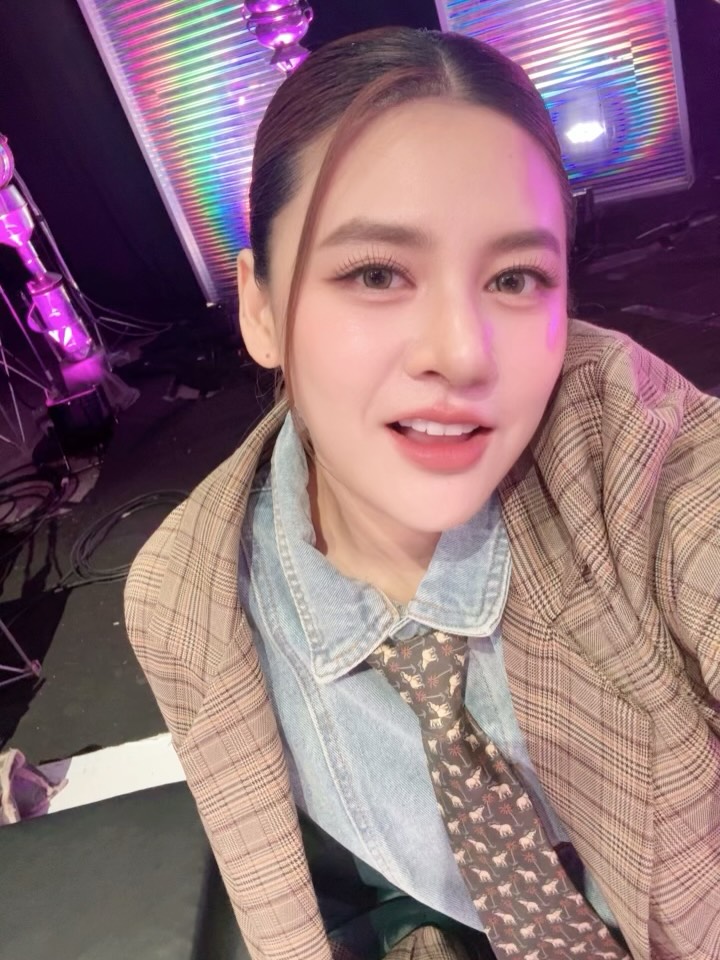 ใบเฟิร์น - พัสกร พลบูรณ์