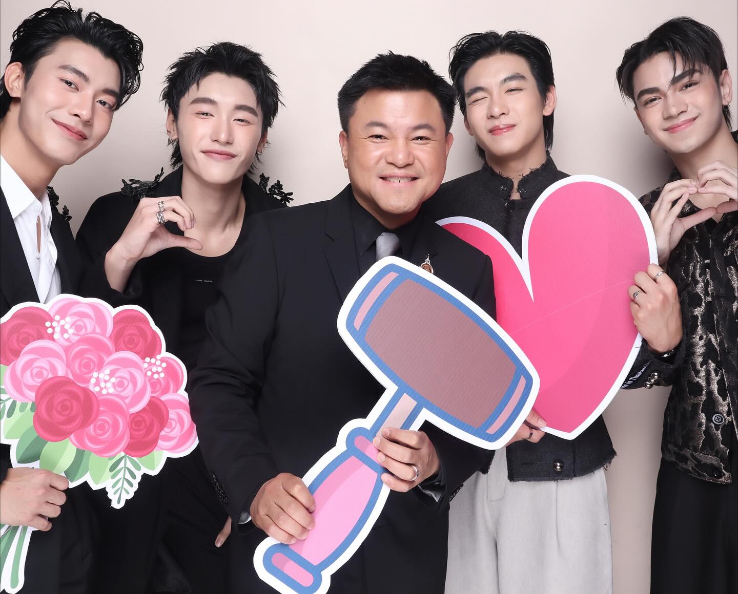 บอย - ถกลเกียรติ วีรวรรณ