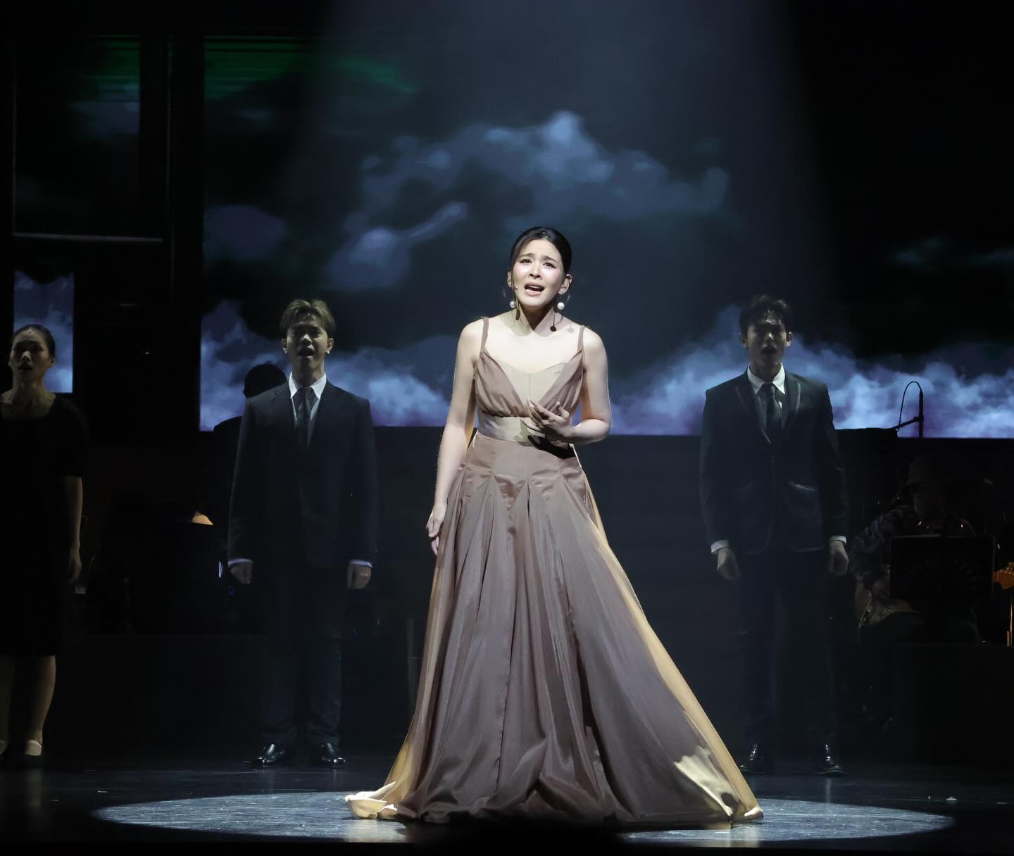 บอย - ถกลเกียรติ วีรวรรณ