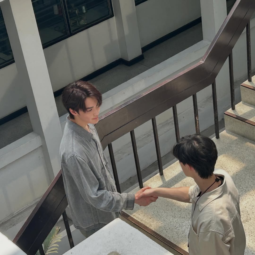 ธี - ธีรเดช วิถีพานิชย์