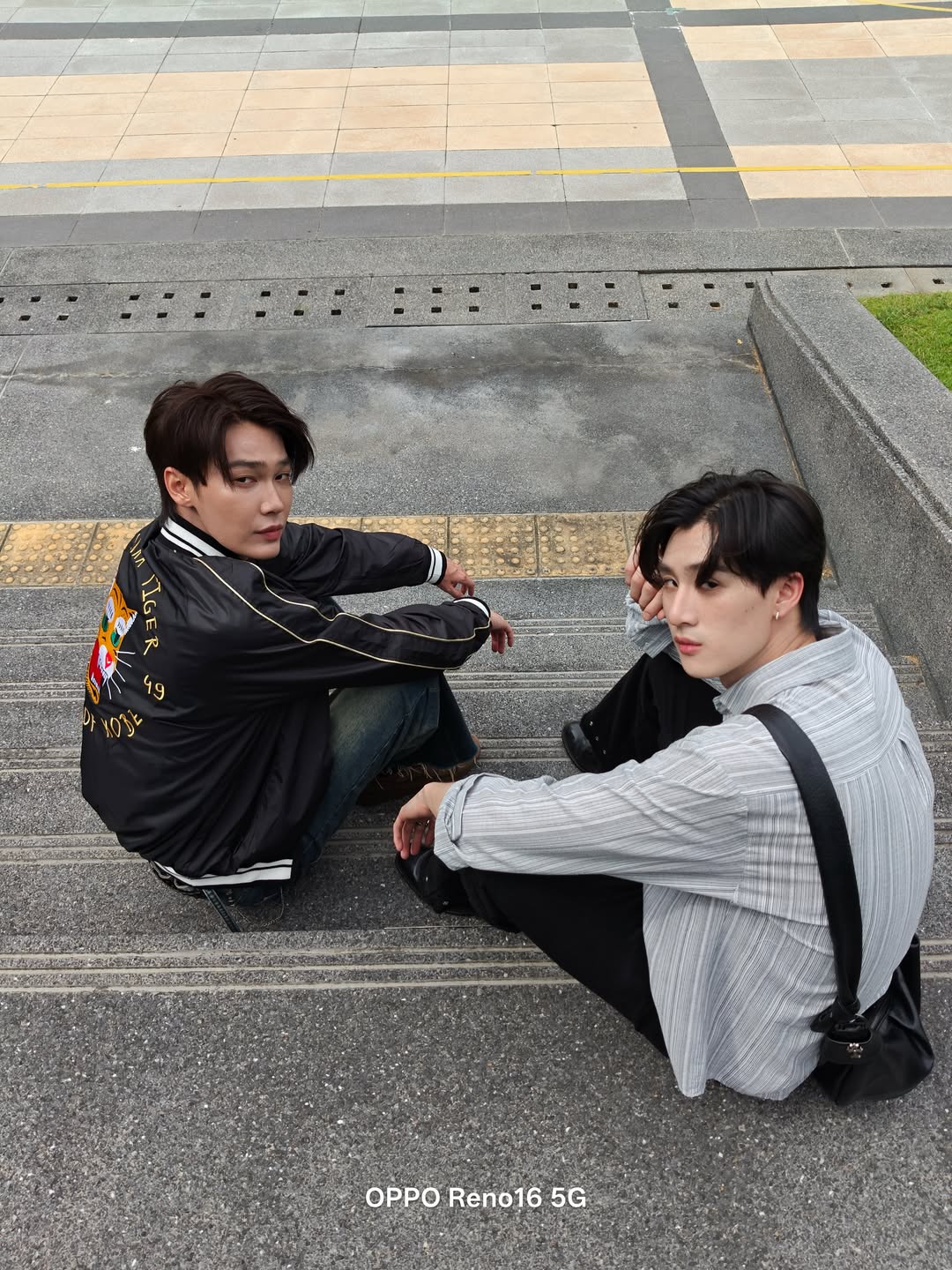 ธี - ธีรเดช วิถีพานิชย์