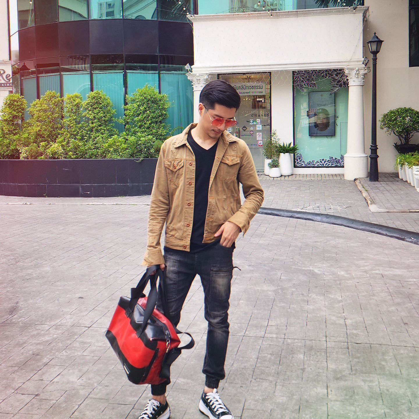 ตี๋ - วิวิศน์ บวรกีรติขจร