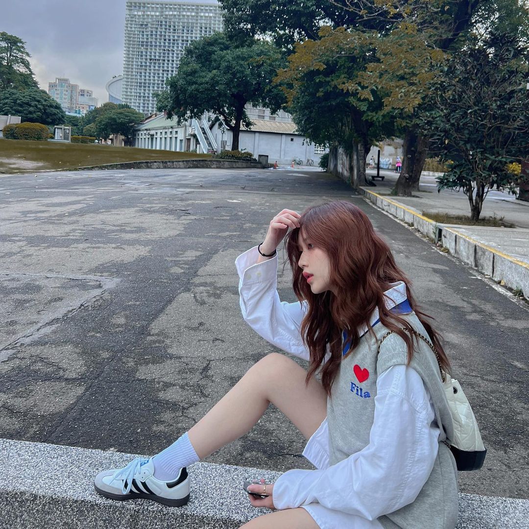 เจน - รมิดา จีรนรภัทร