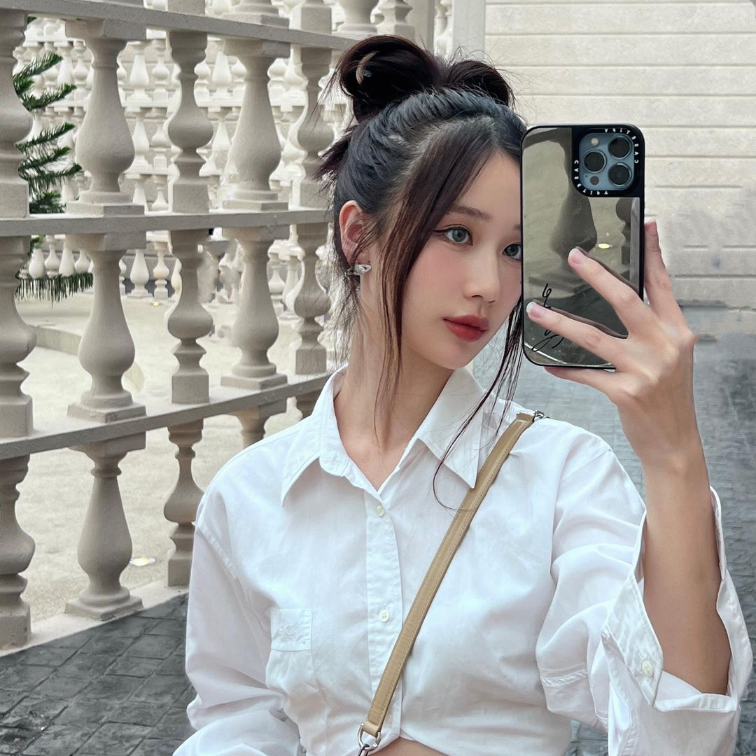 เจน - รมิดา จีรนรภัทร