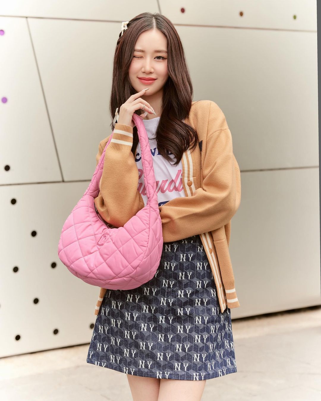เจน - รมิดา จีรนรภัทร