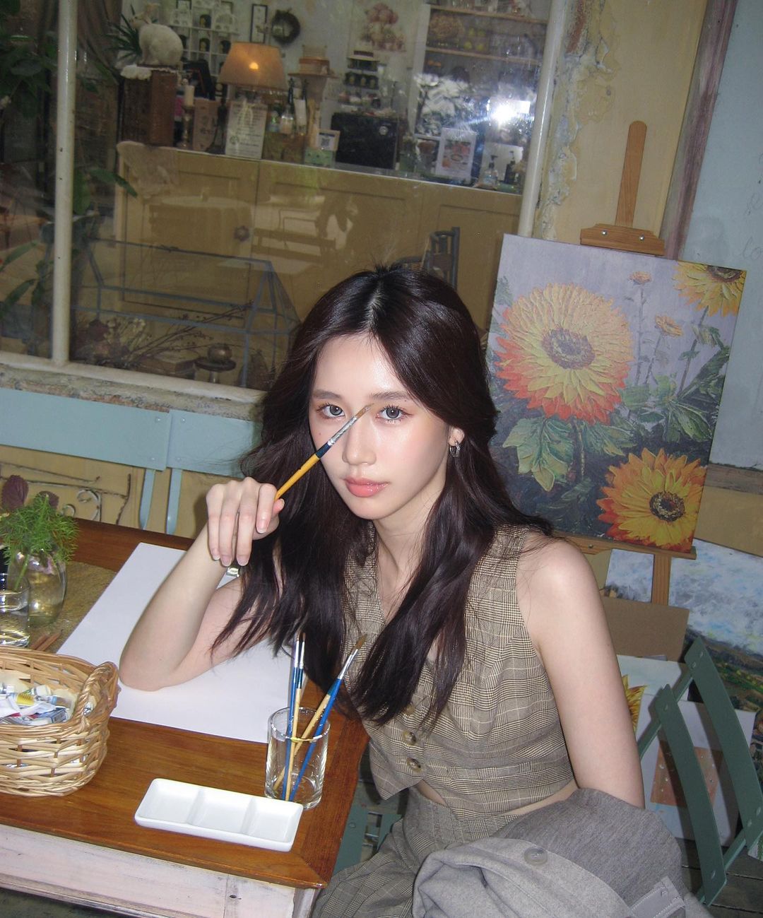 เจน - รมิดา จีรนรภัทร