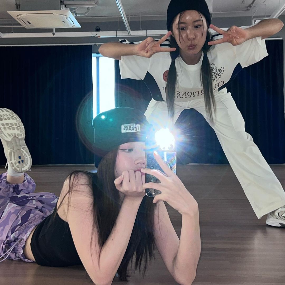 เจน - รมิดา จีรนรภัทร