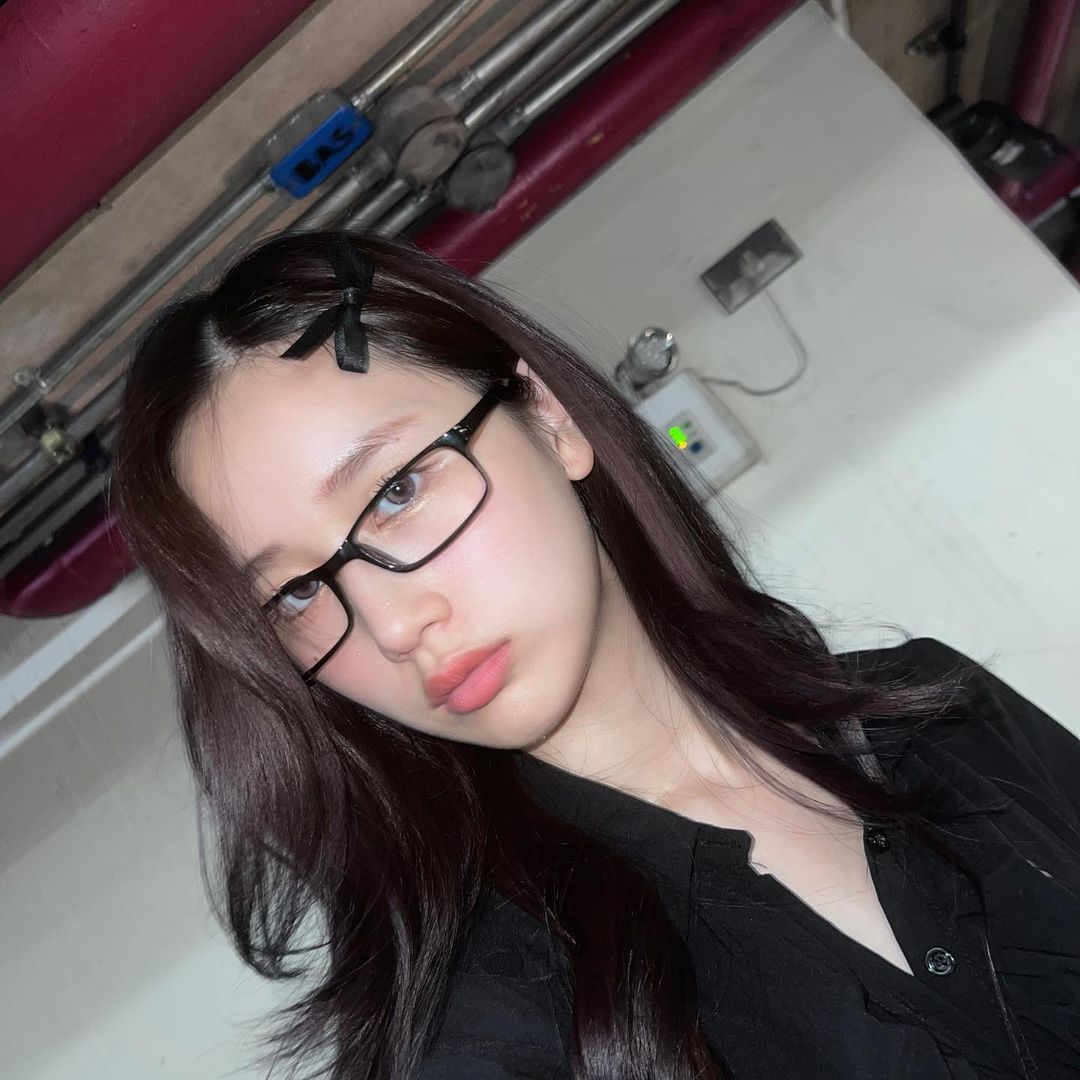 เจน - รมิดา จีรนรภัทร