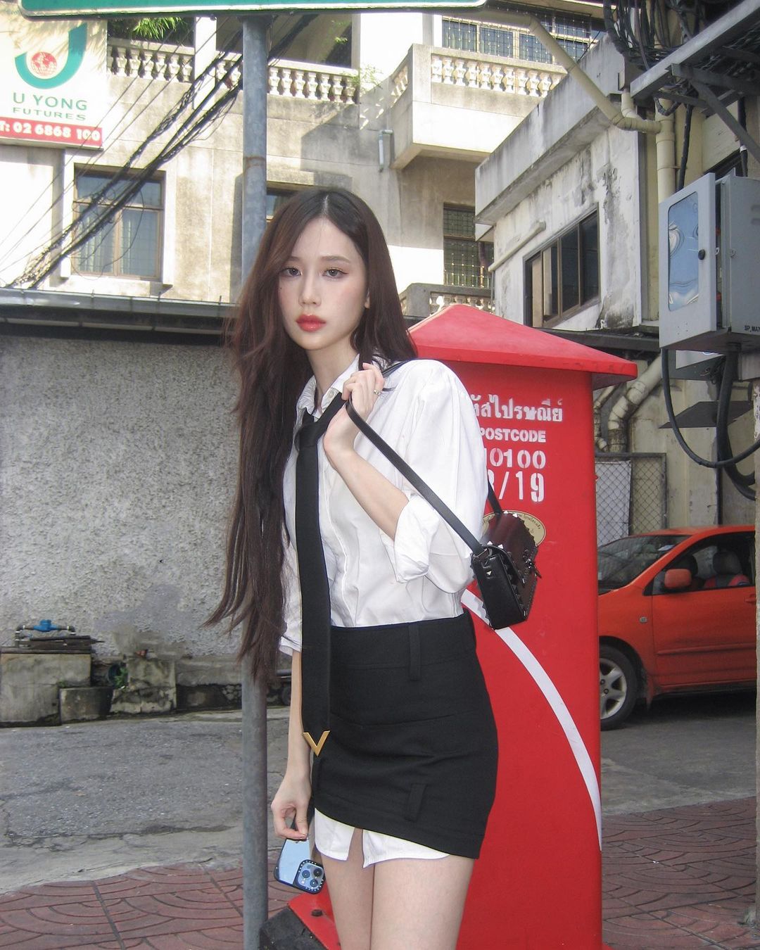 เจน - รมิดา จีรนรภัทร