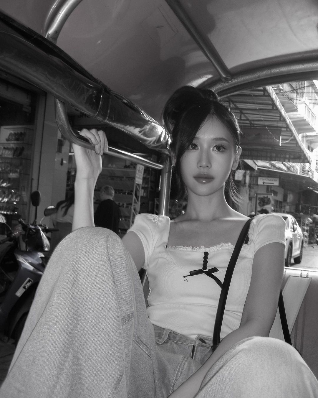 เจน - รมิดา จีรนรภัทร